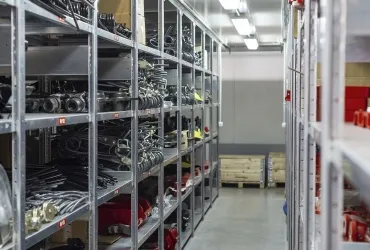 Regale aus verzinktem Stahl Regale aus verzinktem Stahl